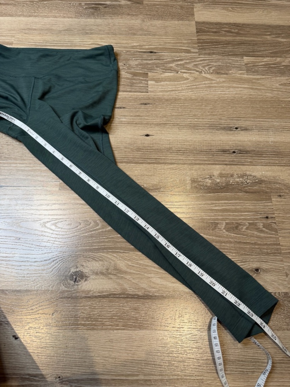Outdoor Voices Cropped Athletic Leggings Evergreen Size M - Picture 7 of 7